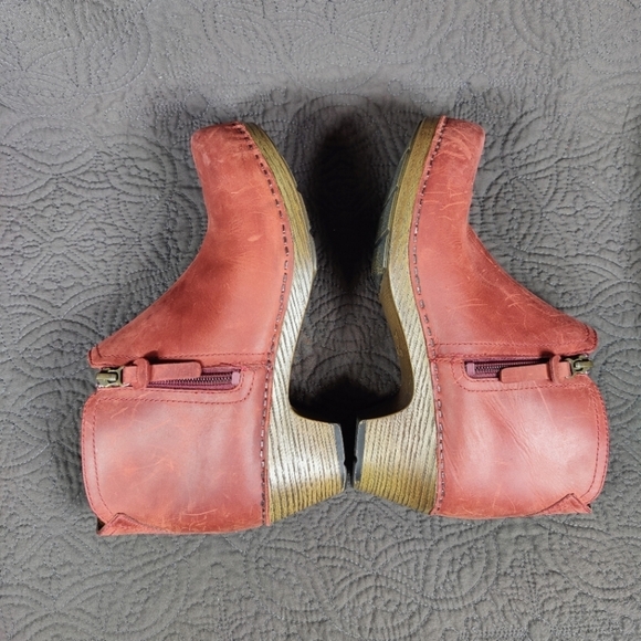 Dansko Max Block Heel Zip  Distressed Rust Burgundy Leather Ankle Wedge 6.5-7 - Picture 10 of 13